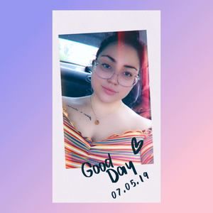 Meet your Posher, Danielle